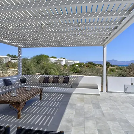 View 4 Villa Parikia (Paros)