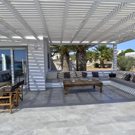 View 4 * Santa Maria (Paros)