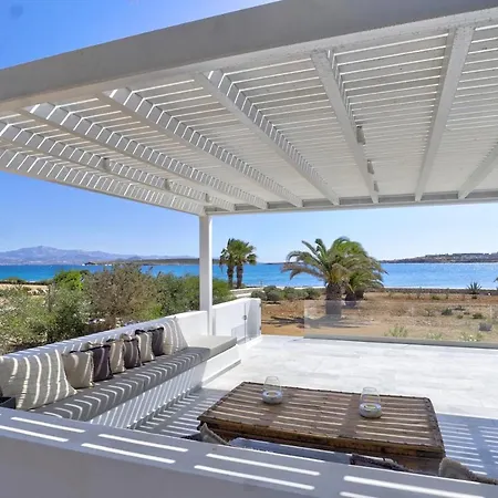 View 4 Villa Parikia (Paros)