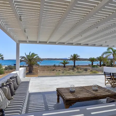 View 4 Villa Parikia (Paros)